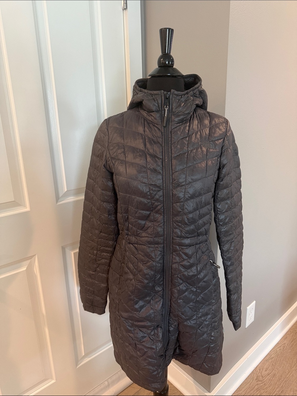Woman’s North Face Thermoball jacket